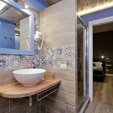 Apartament Terraced - Metro To Vatican & Center Rzym